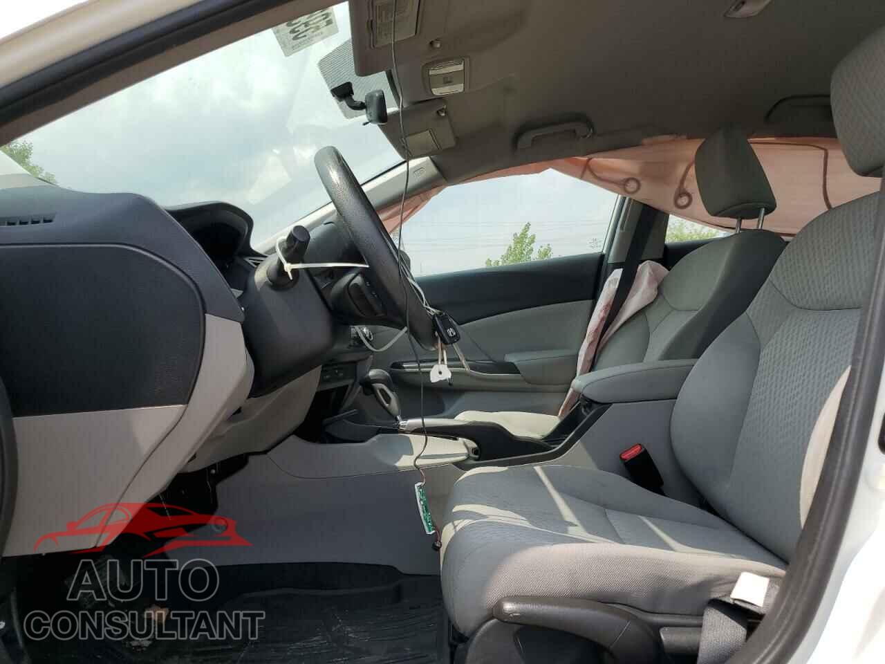 HONDA CIVIC 2014 - 2HGFB2F42EH018286