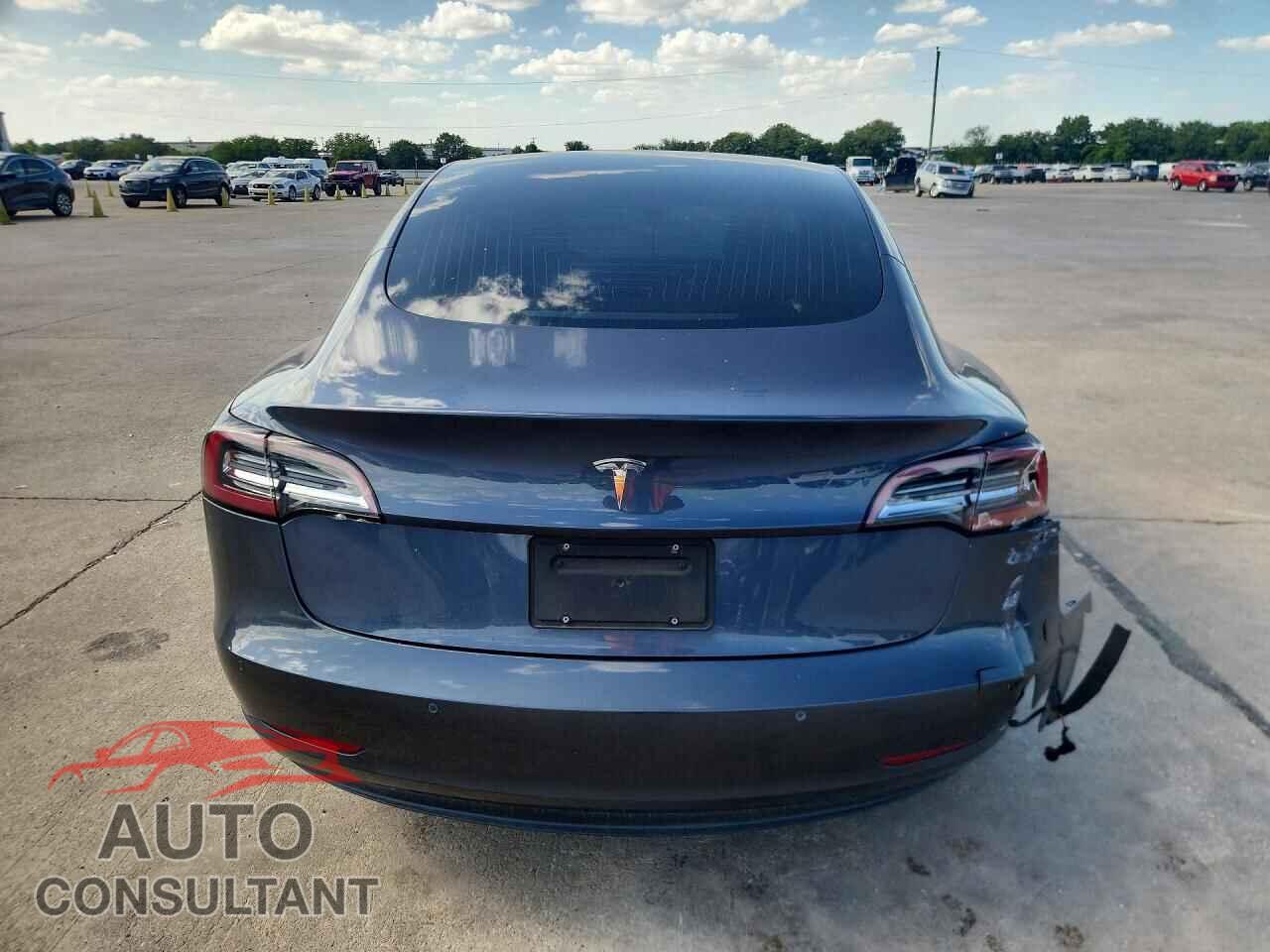 TESLA MODEL 3 2020 - 5YJ3E1EAXLF645895