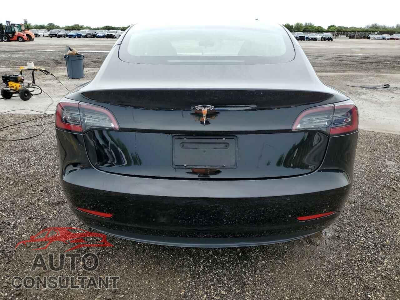 TESLA MODEL 3 2023 - 5YJ3E1EA1PF454341
