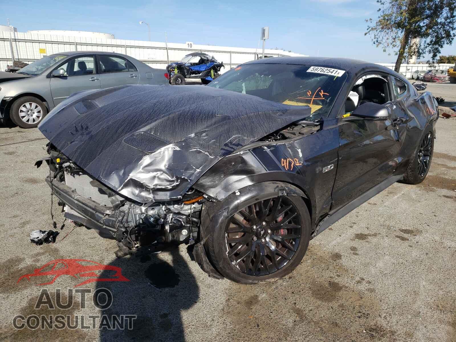 FORD MUSTANG 2019 - 1FA6P8CF7K5123634