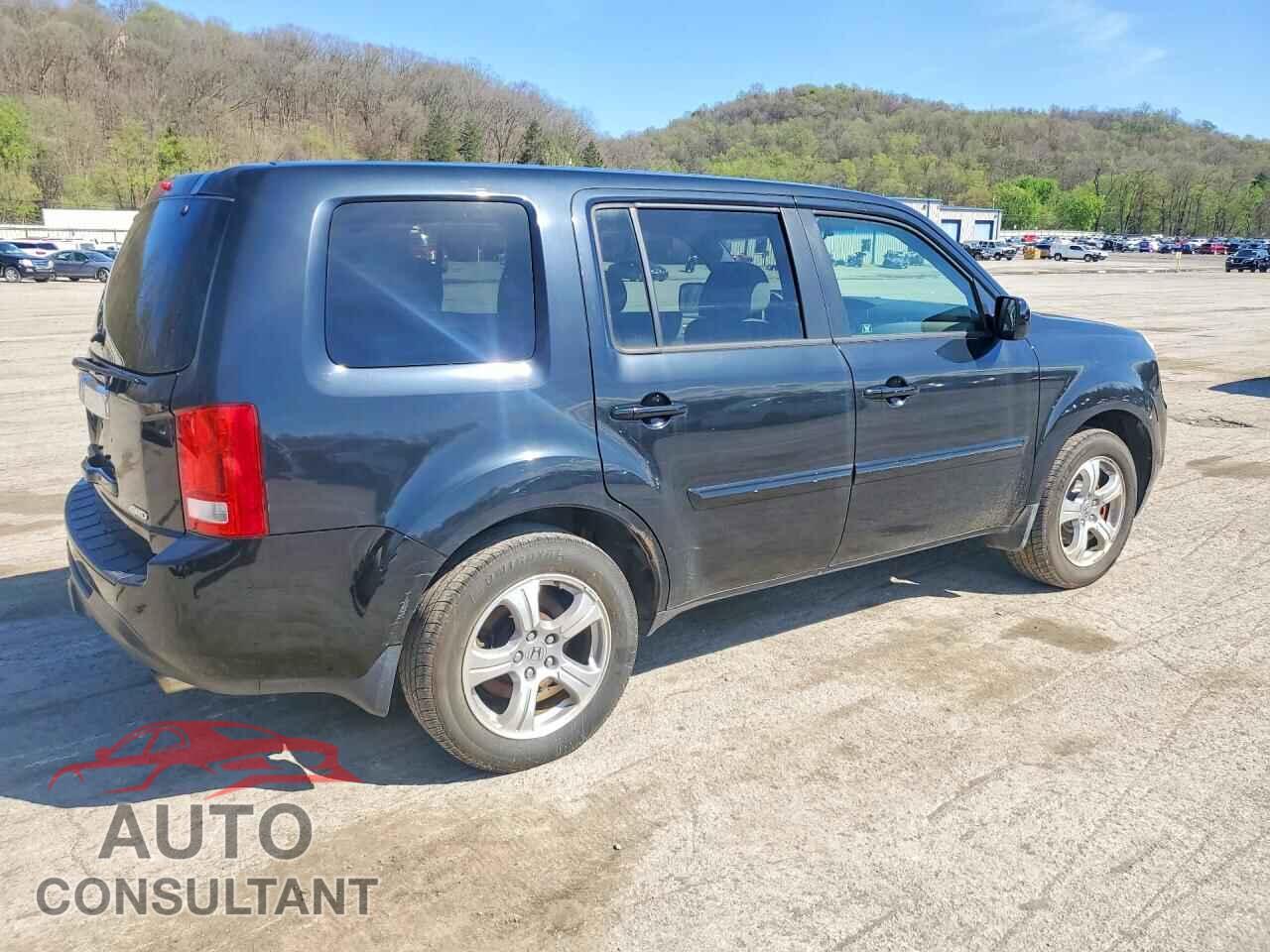 HONDA PILOT 2012 - 5FNYF4H47CB079317