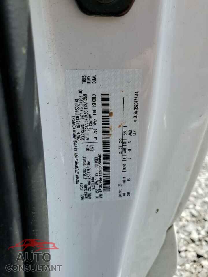 FORD F550 2023 - 1FDUF5HTXPEC58840