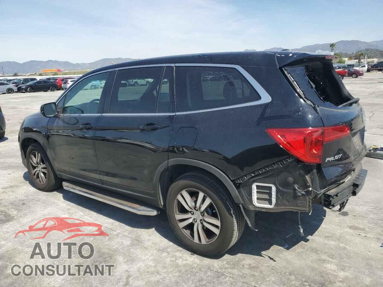 HONDA PILOT 2017 - 5FNYF5H32HB029901