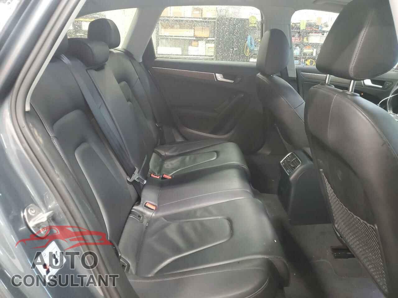 AUDI A4 2015 - WA1UFAFL4FA008087