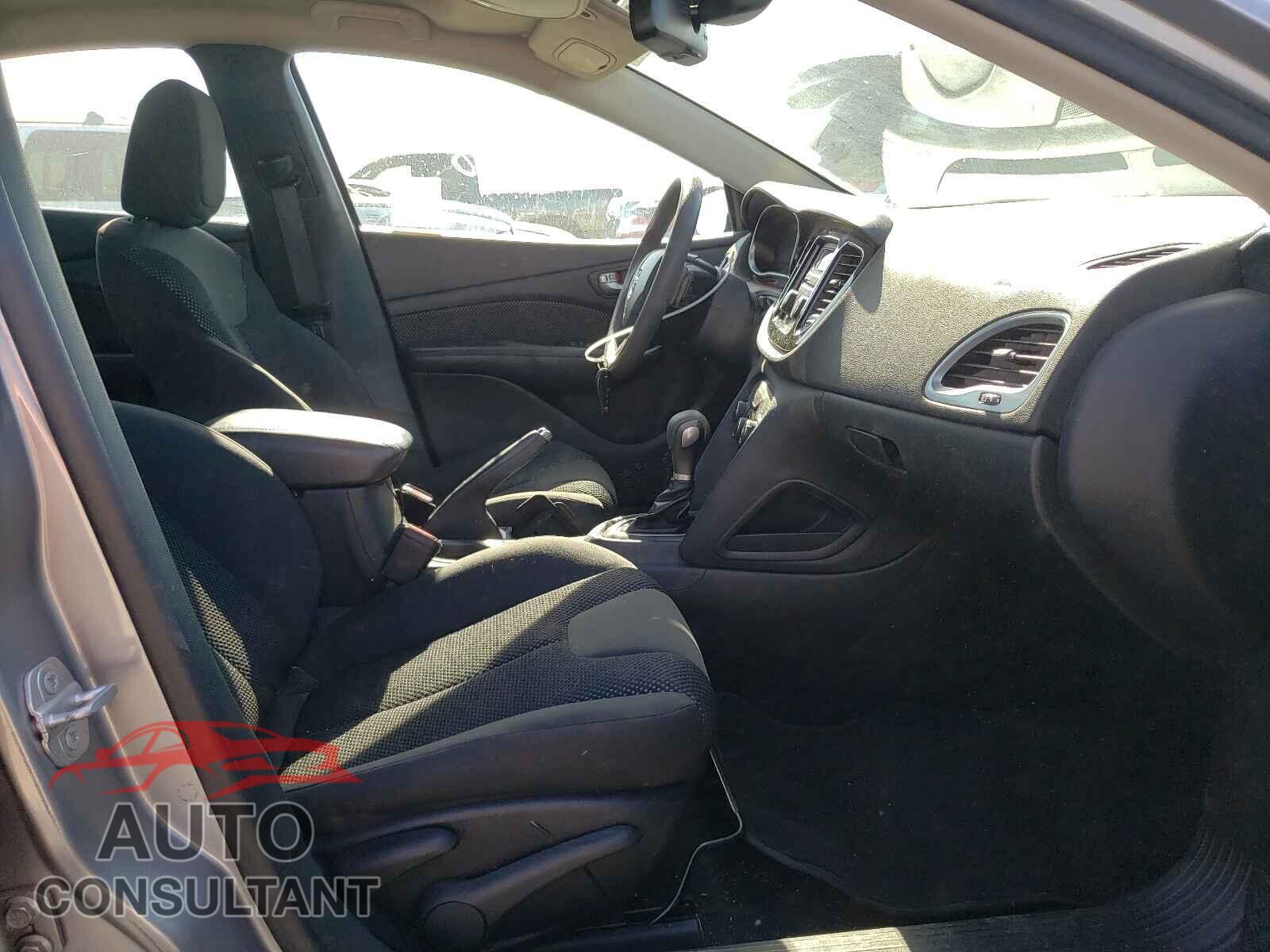 DODGE DART 2016 - 1C3CDFAA2GD565546