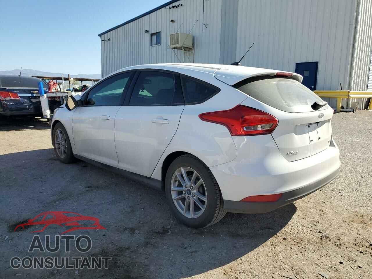 FORD FOCUS 2017 - 1FADP3K27HL230714