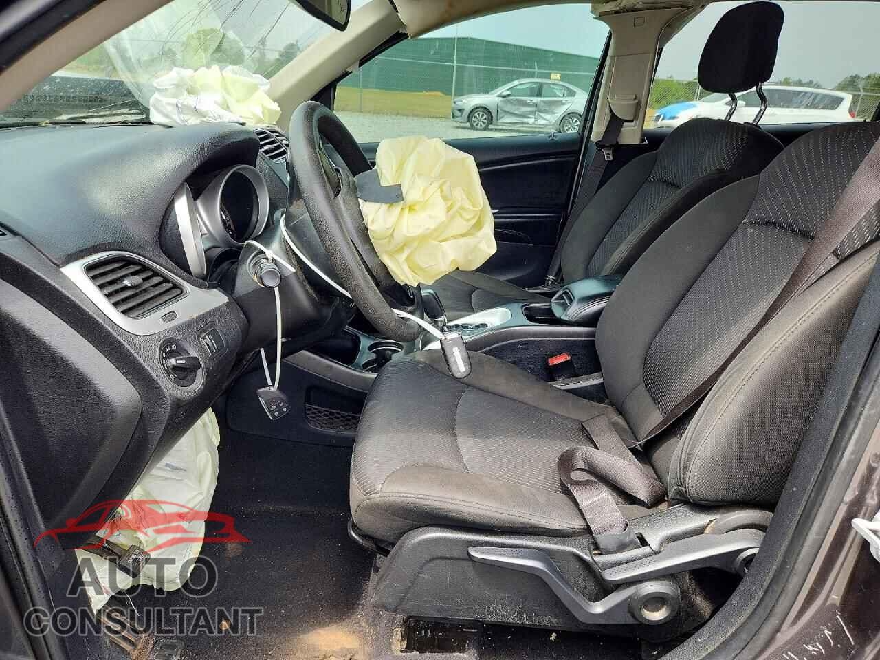 DODGE JOURNEY 2020 - 3C4PDCAB5LT238213