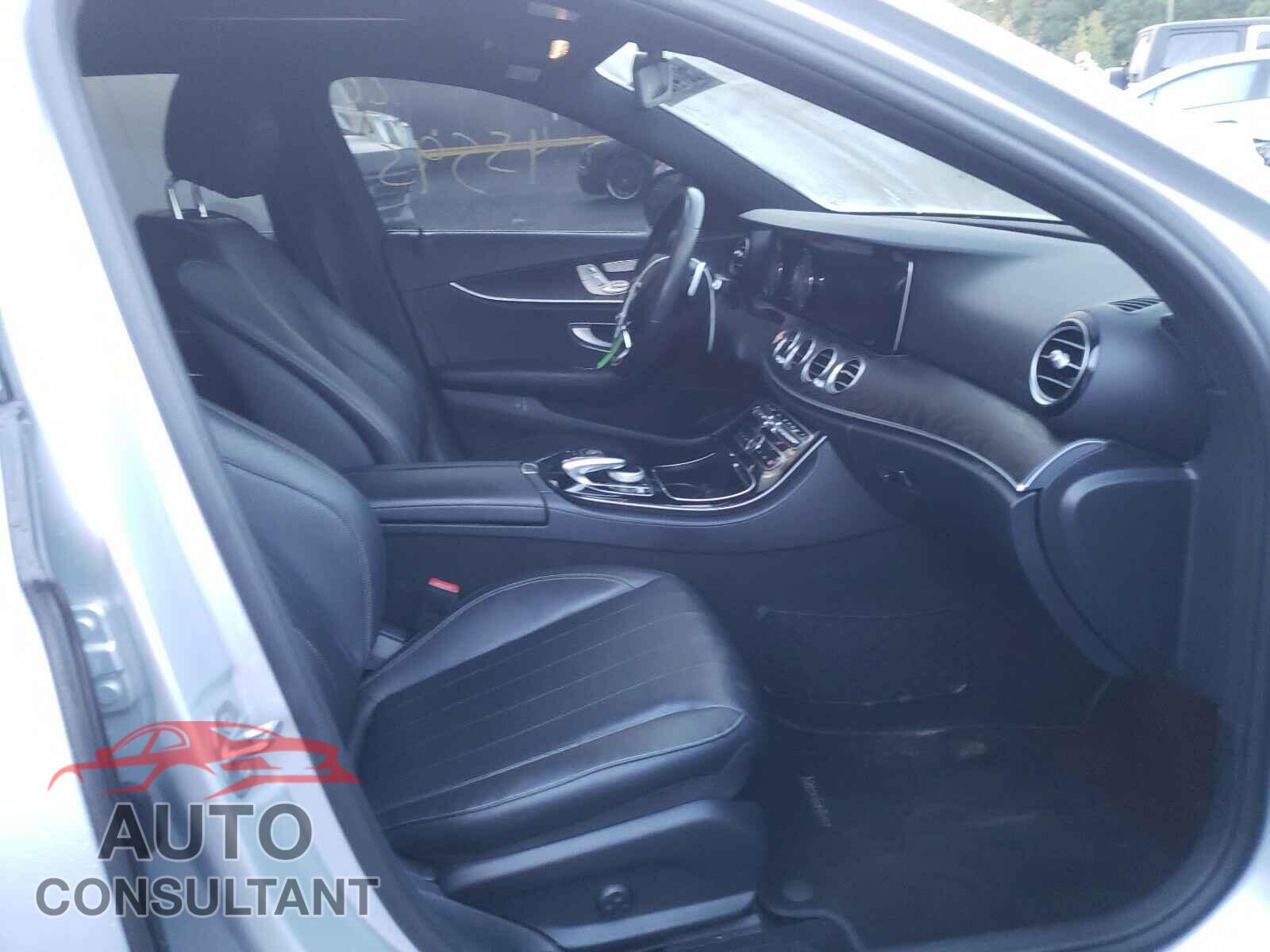 MERCEDES-BENZ E CLASS 2017 - WDDZF4KB8HA082891