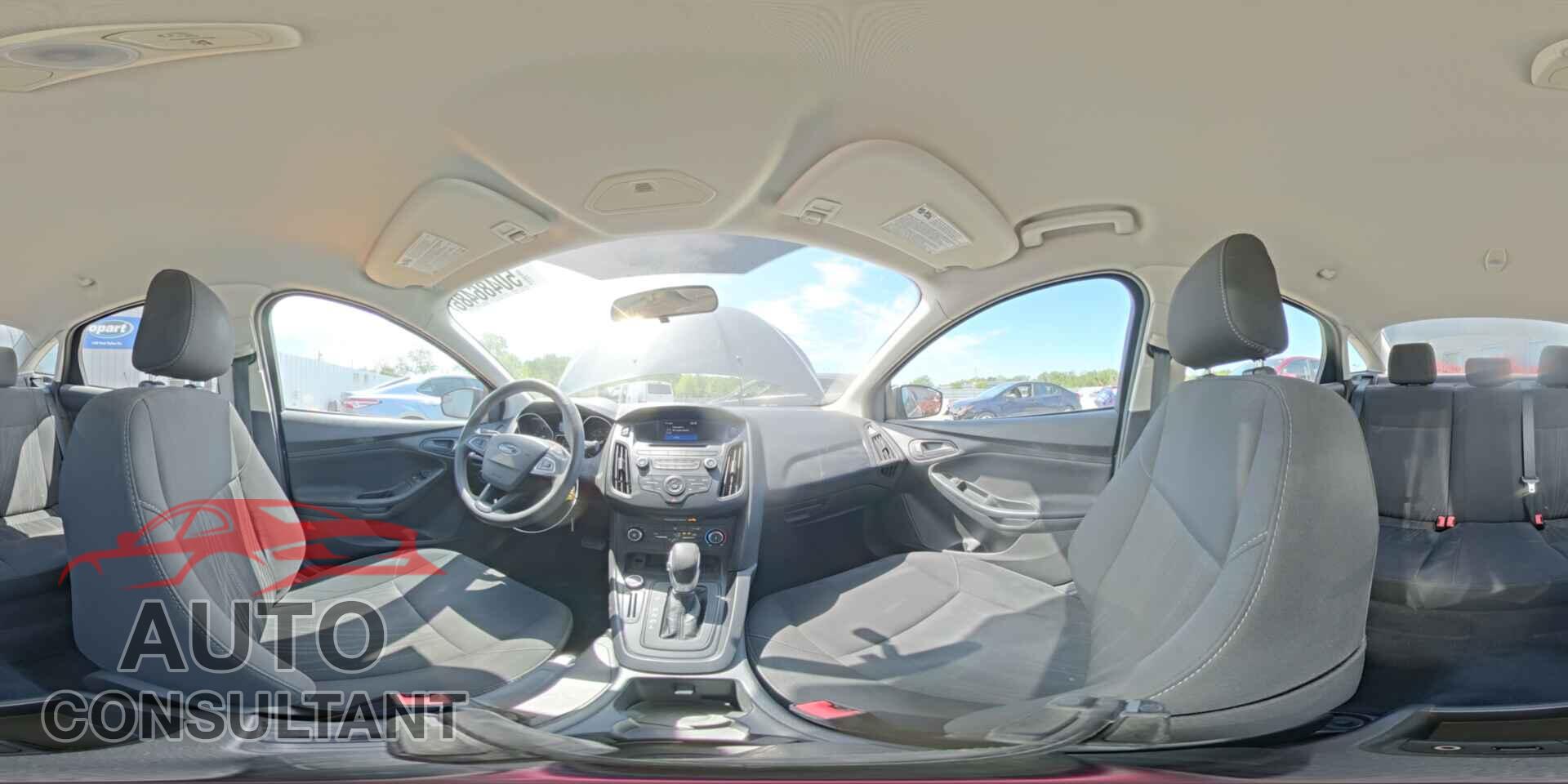 FORD FOCUS 2017 - 1FADP3E26HL203483
