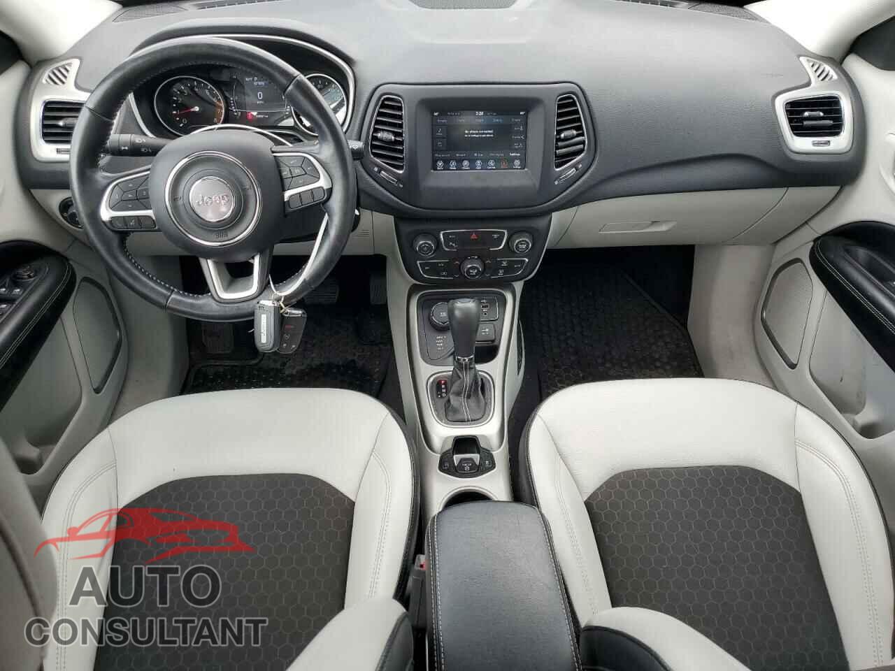 JEEP COMPASS 2020 - 3C4NJDBB6LT254652