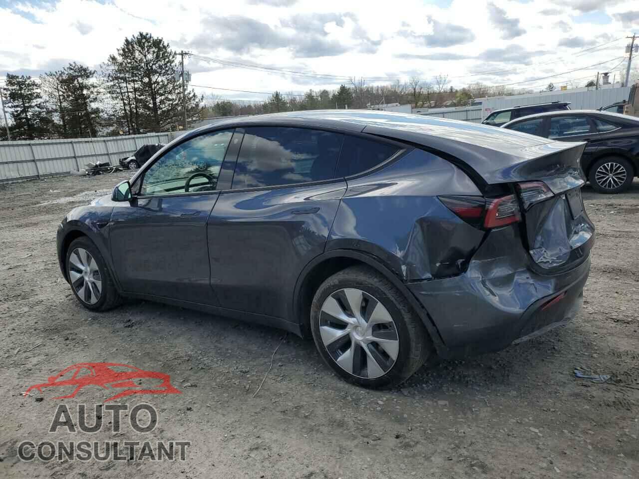 TESLA MODEL Y 2023 - 7SAYGDEE2PF764084