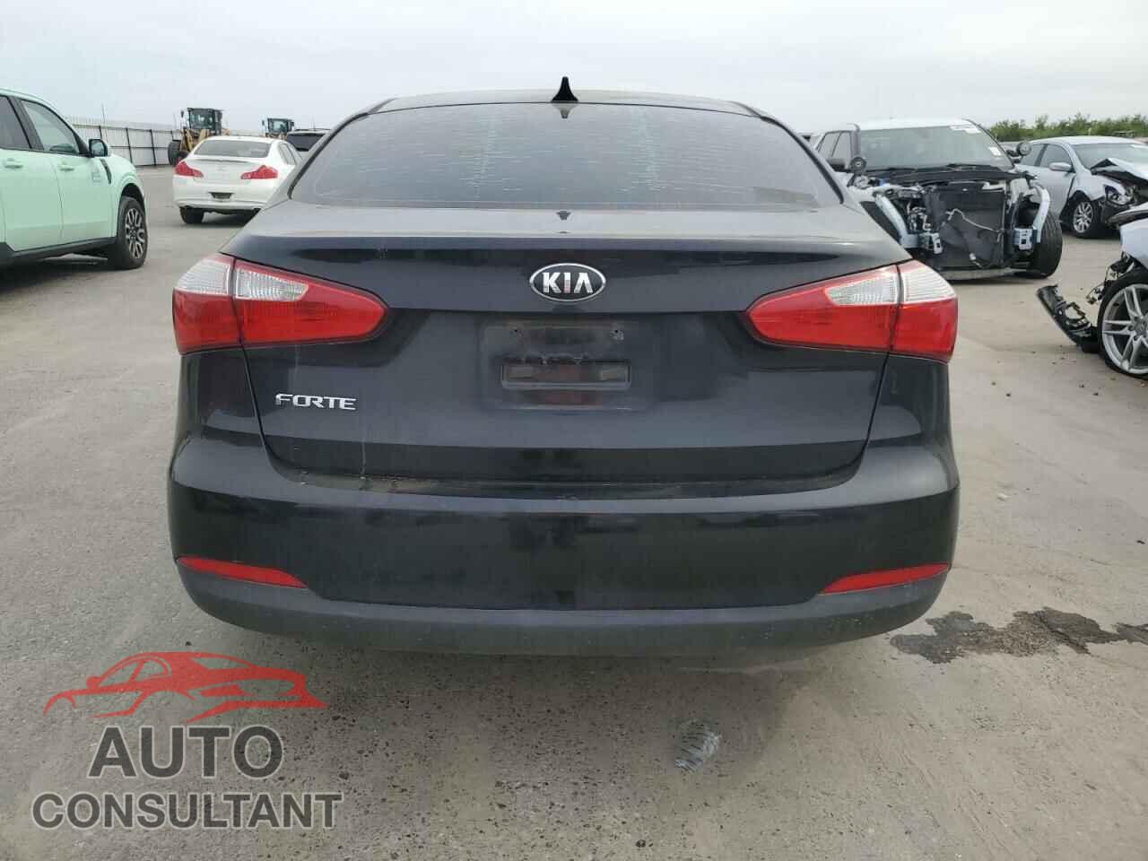 KIA FORTE 2016 - KNAFK4A66G5461437