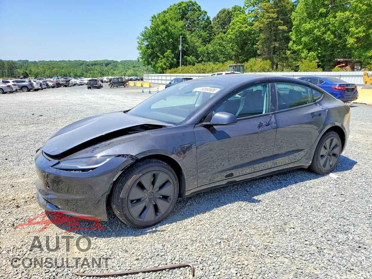 TESLA MODEL 3 2025 - 5YJ3E1EA3SF056590
