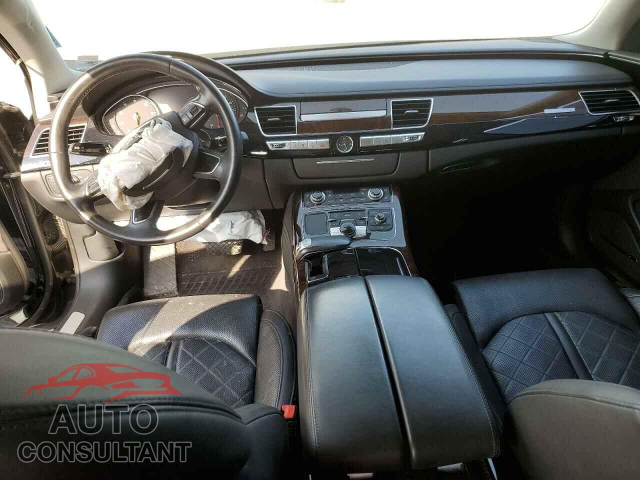 AUDI A8 2013 - WAURGAFD1DN000663