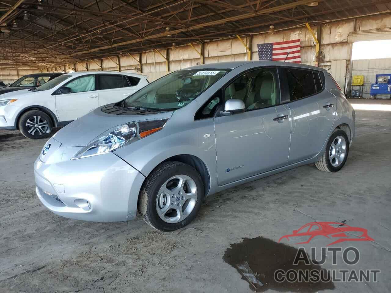 NISSAN LEAF 2011 - JN1AZ0CP2BT004400