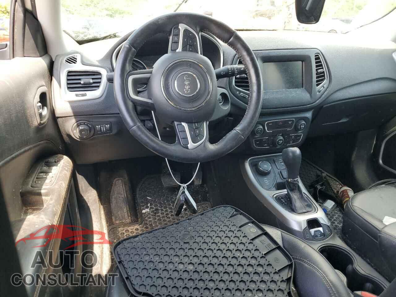 JEEP COMPASS 2018 - 3C4NJDBB1JT155184