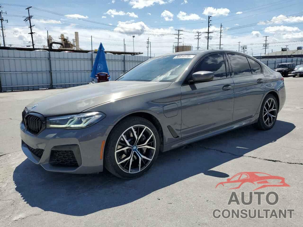 BMW 5 SERIES 2022 - WBA13AG0XNCK78446