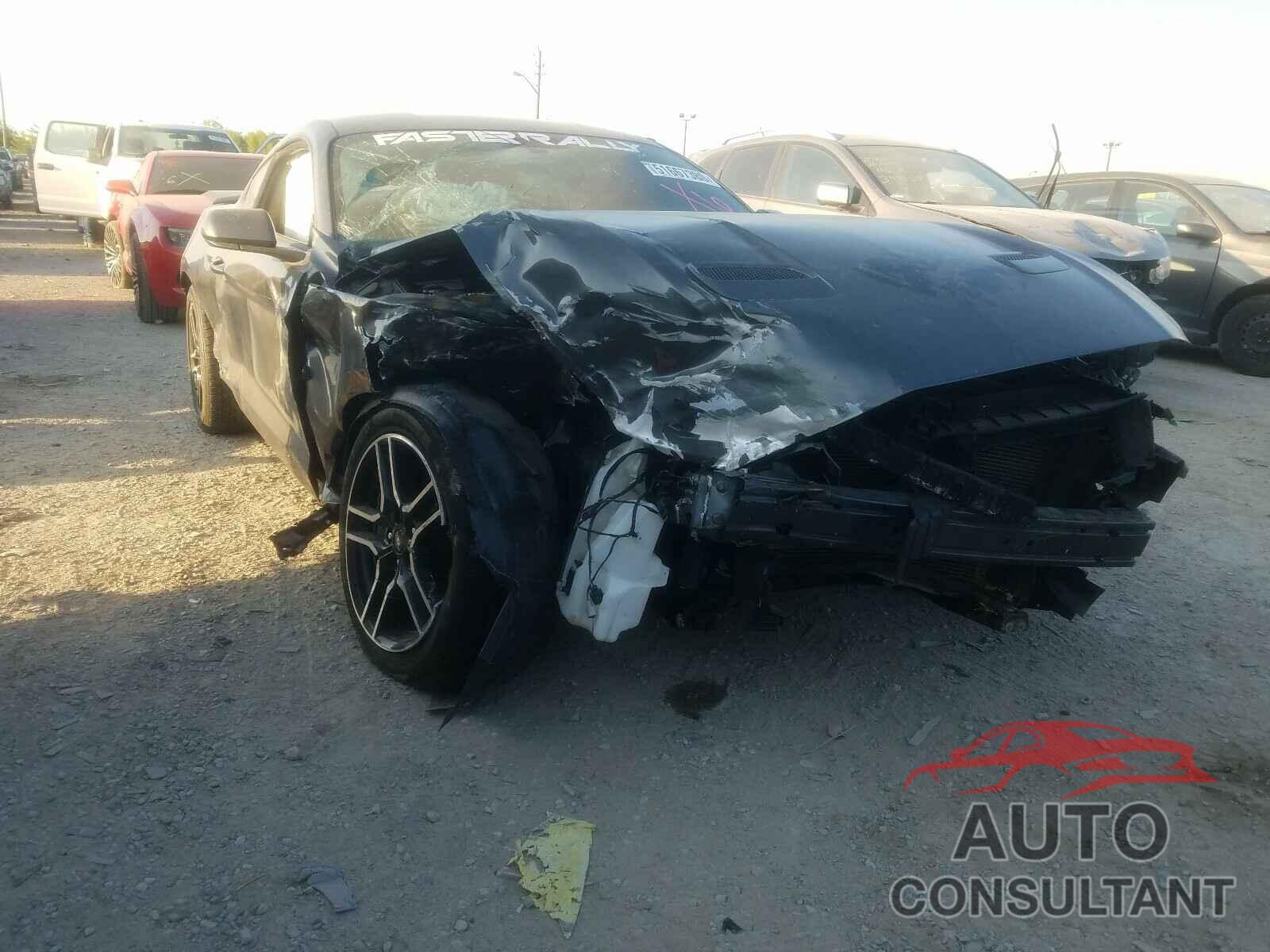FORD MUSTANG 2019 - 1FA6P8CF7K5167679