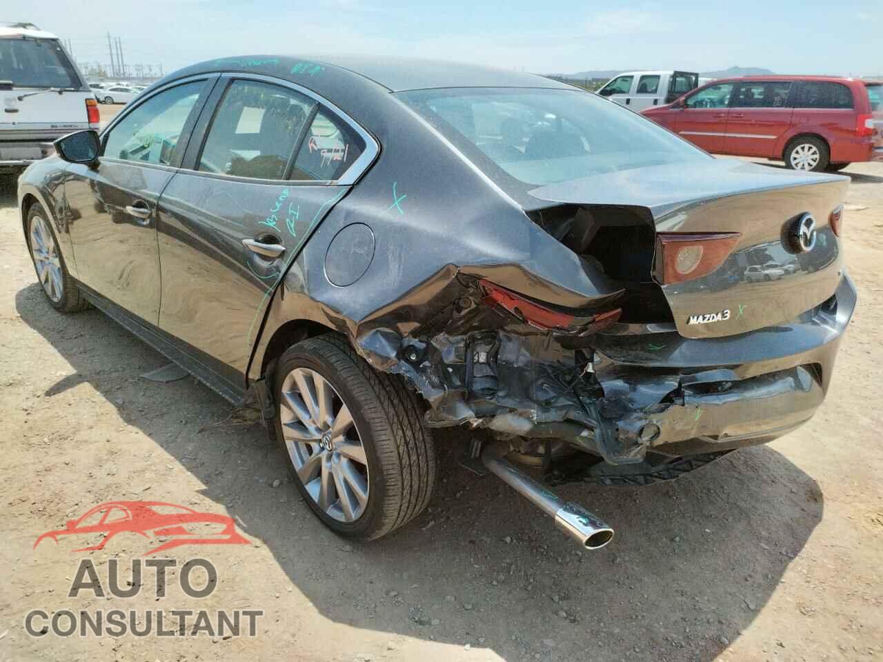 MAZDA 3 2021 - JM1BPABL2M1328084
