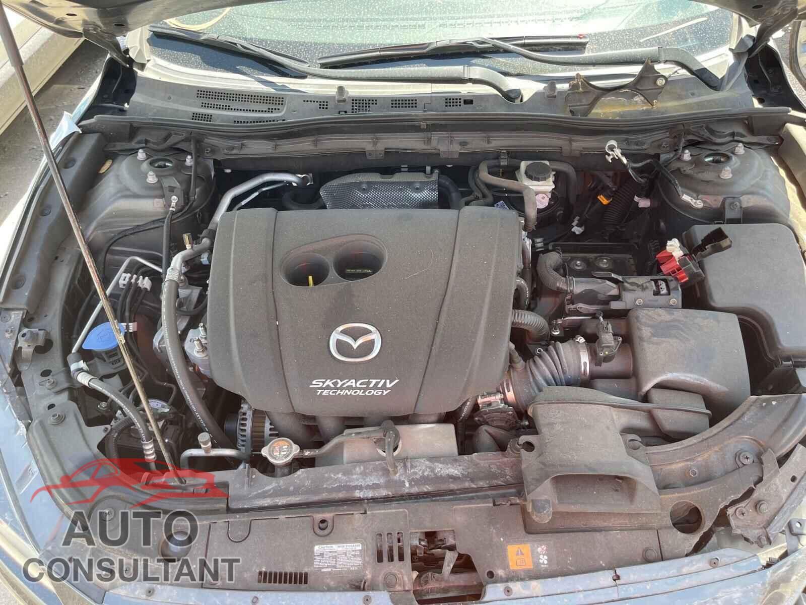 MAZDA 3 2017 - 3MZBN1U77HM154055