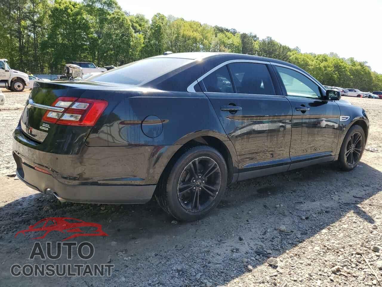 FORD TAURUS 2014 - 1FAHP2E84EG155311