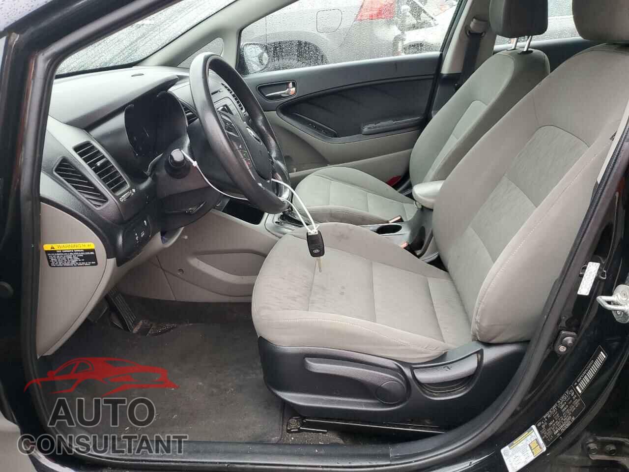 KIA FORTE 2016 - KNAFK4A64G5531419