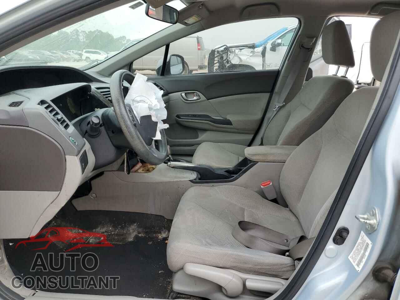 HONDA CIVIC 2012 - 2HGFB2F55CH512373
