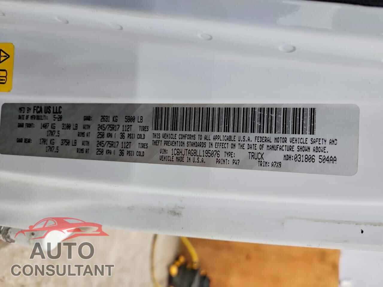 JEEP GLADIATOR 2020 - 1C6HJTAG8LL195076