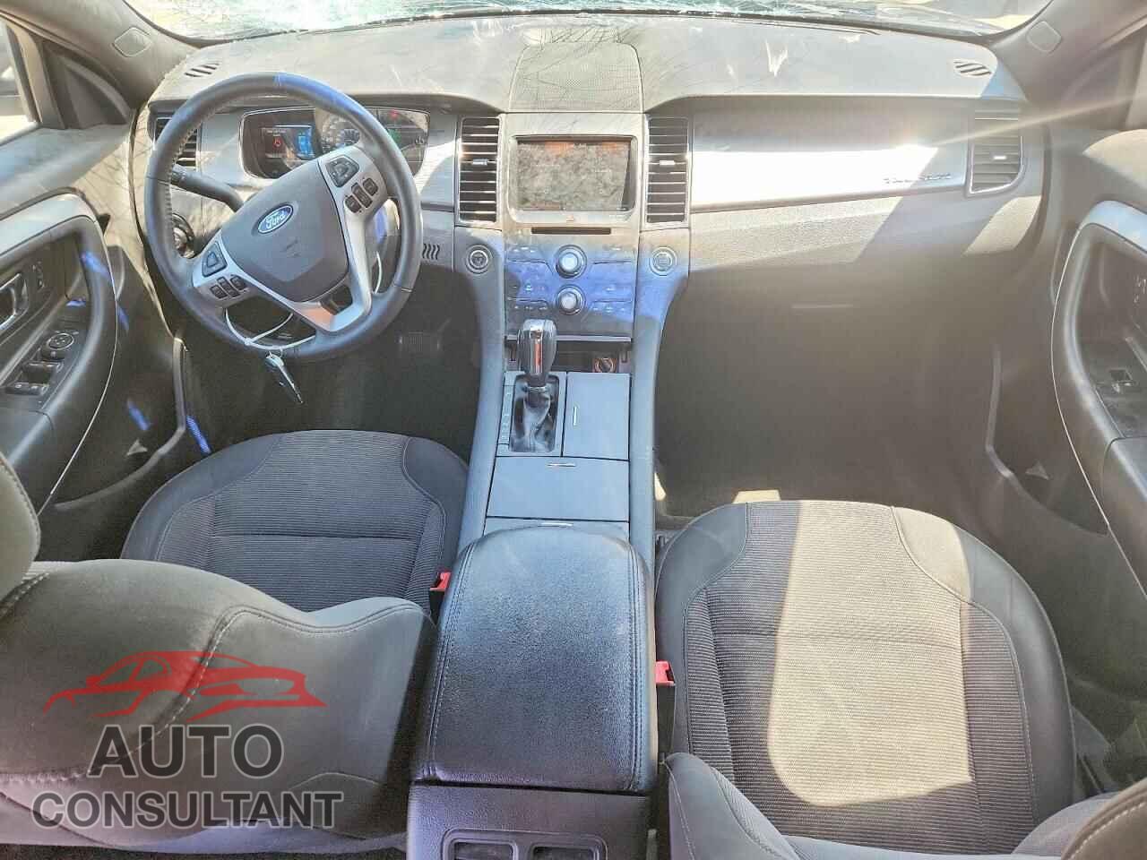 FORD TAURUS 2015 - 1FAHP2E84FG196085
