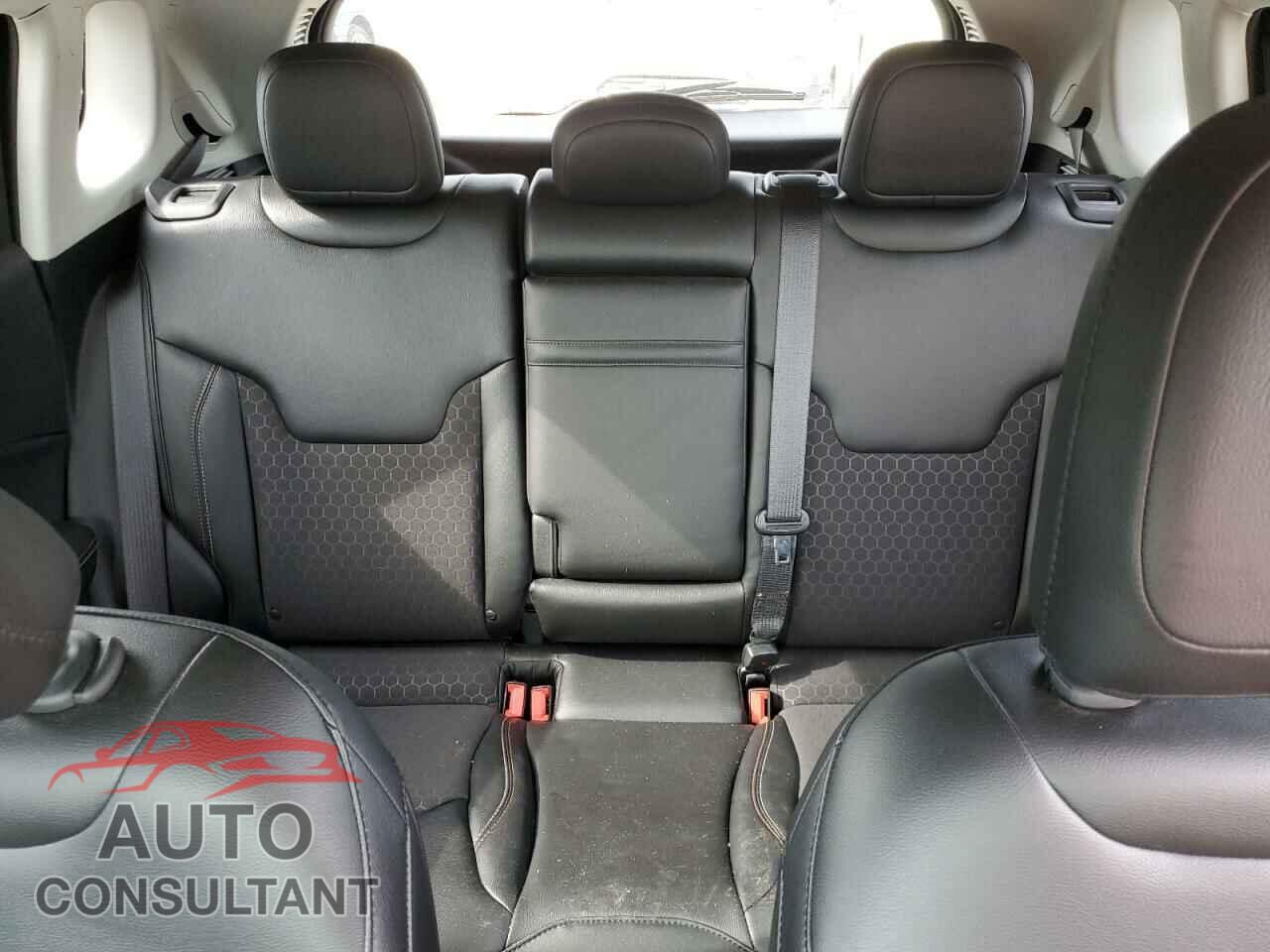JEEP COMPASS 2018 - 3C4NJDBB6JT315883