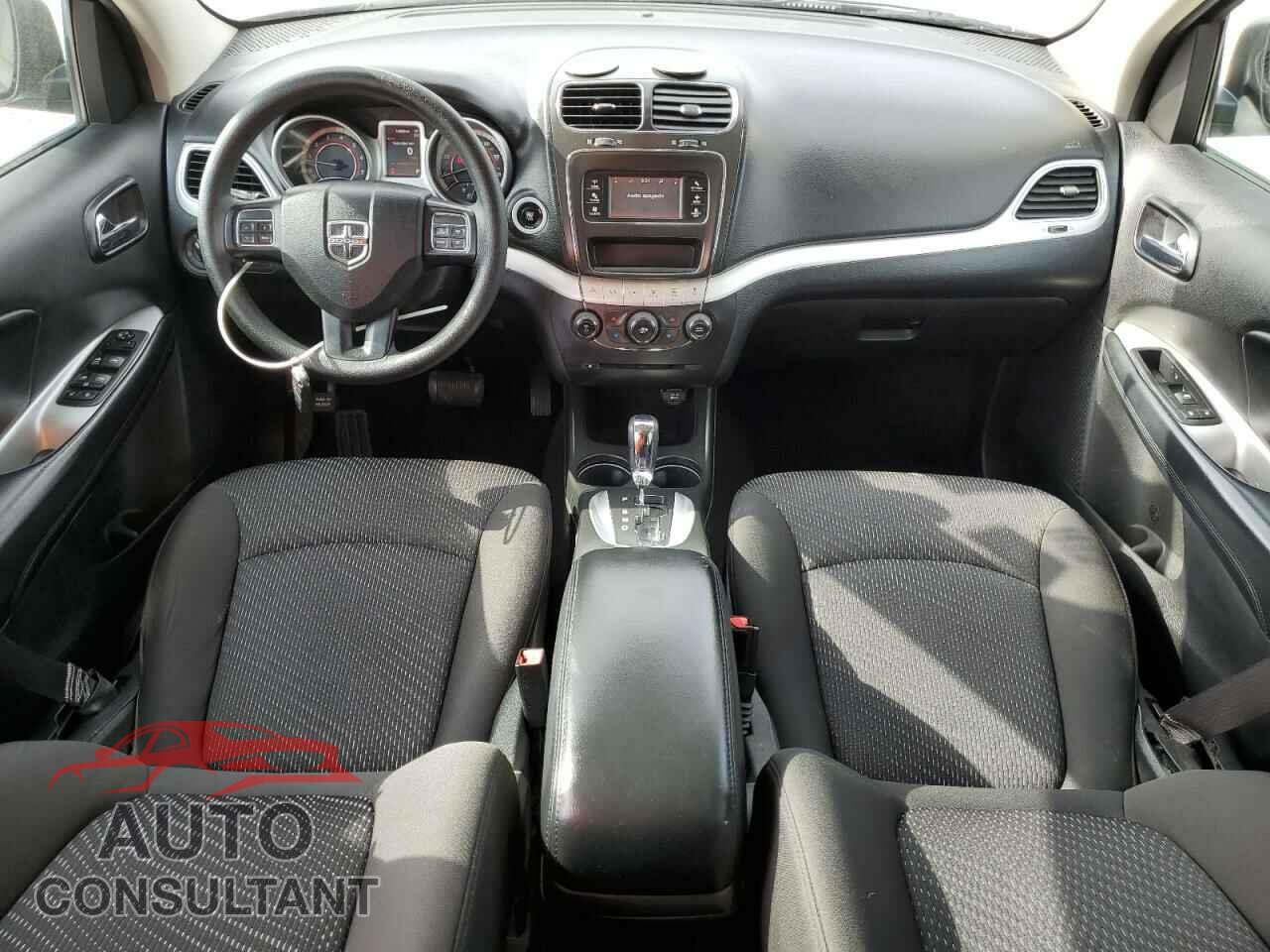 DODGE JOURNEY 2015 - 3C4PDCAB0FT511370