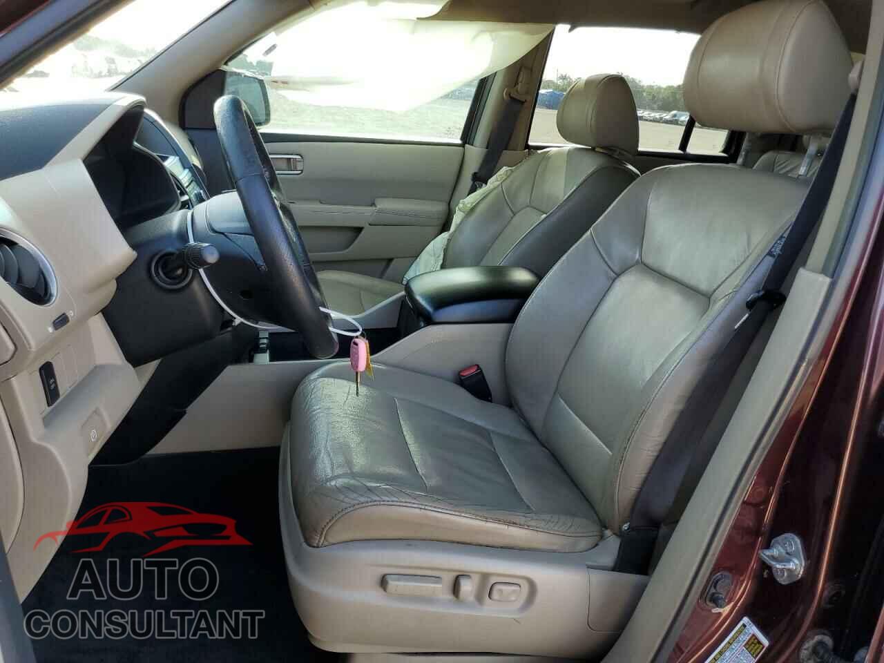 HONDA PILOT 2011 - 5FNYF4H53BB024208