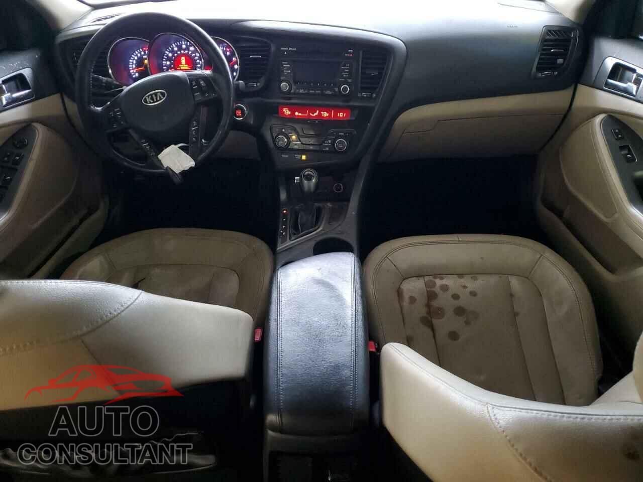 KIA OPTIMA 2011 - KNAGN4A71B5078261