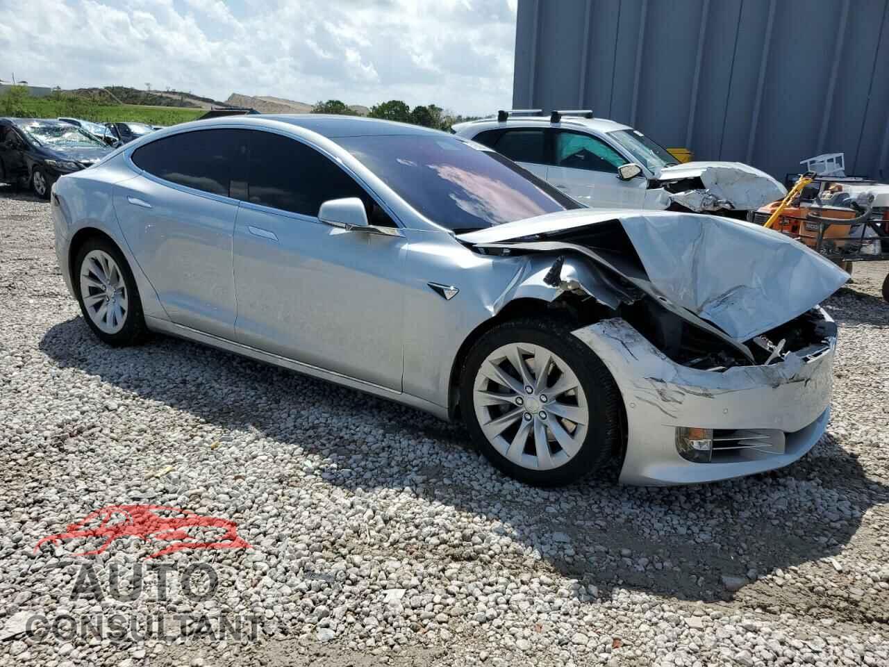 TESLA MODEL S 2017 - 5YJSA1E20HF191499