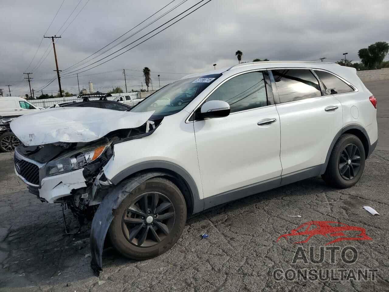 KIA SORENTO 2017 - 5XYPG4A31HG271066