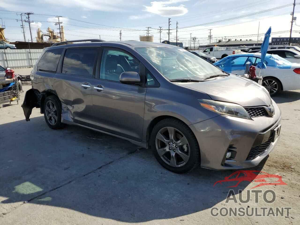 TOYOTA SIENNA 2019 - 5TDXZ3DC8KS019227