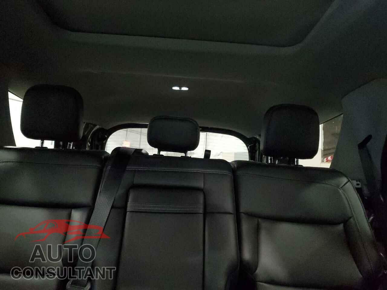 FORD EXPLORER 2022 - 1FMSK8DH3NGB09256