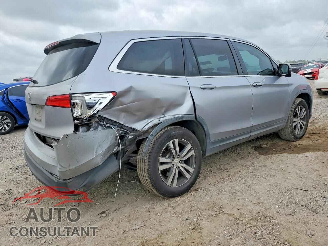 HONDA PILOT 2017 - 5FNYF5H50HB017084