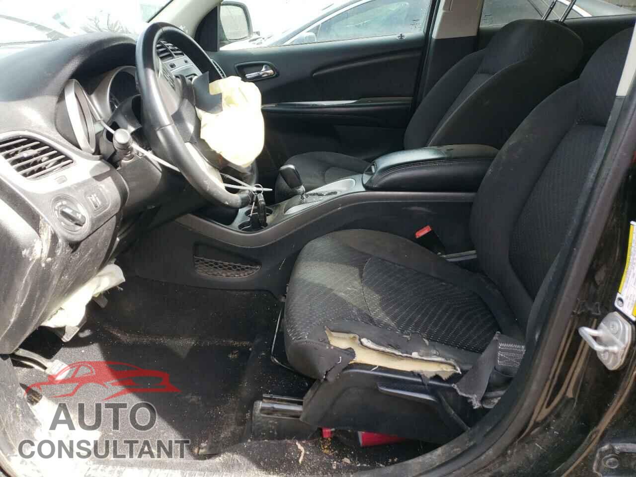 DODGE JOURNEY 2018 - 3C4PDCBG5JT525316