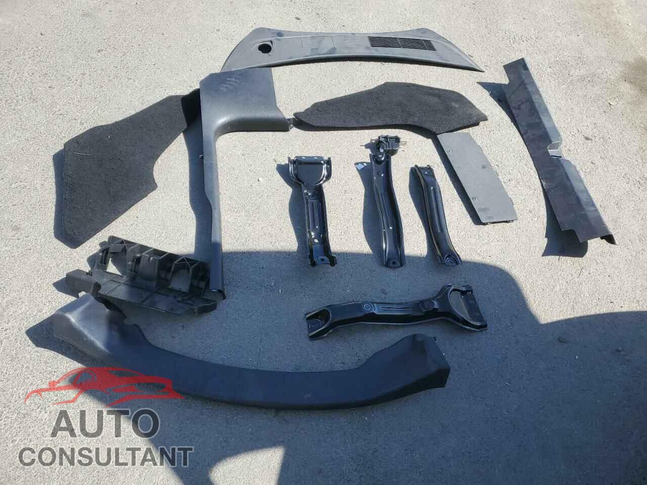 TESLA MODEL 3 2023 - 5YJ3E1EB2PF393056