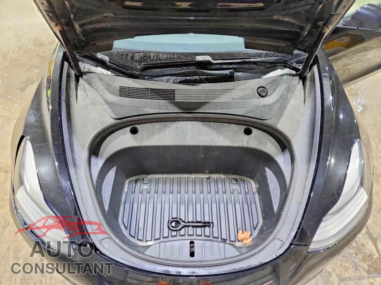 TESLA MODEL 3 2021 - 5YJ3E1EC7MF044608