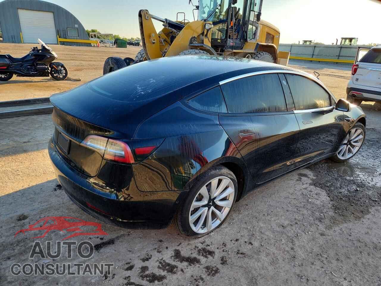 TESLA MODEL 3 2019 - 5YJ3E1EB3KF213950