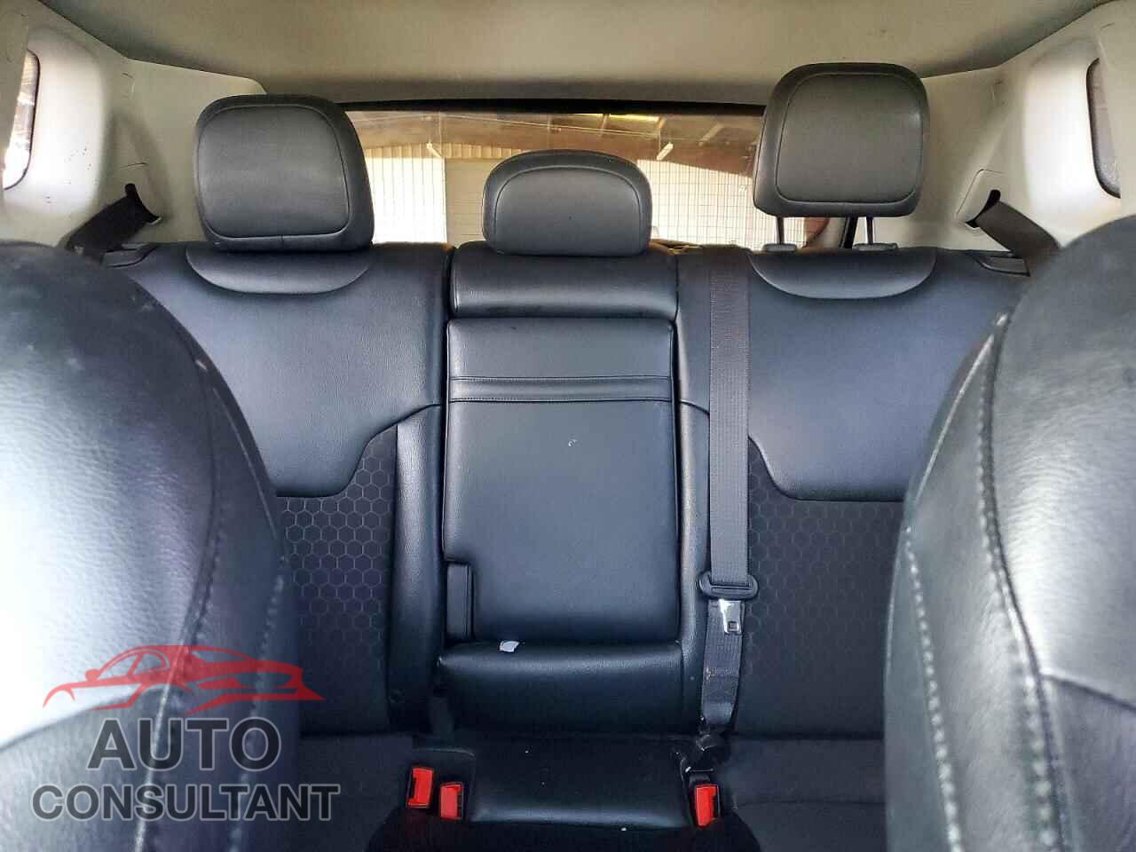 JEEP COMPASS 2019 - 3C4NJCBB6KT726910