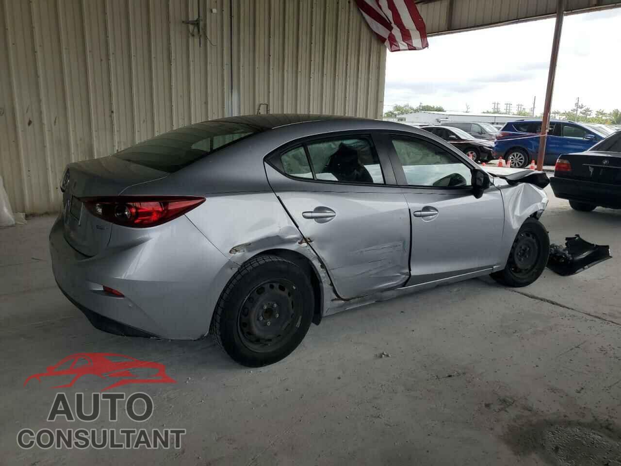 MAZDA 3 2017 - 3MZBN1U79HM123146