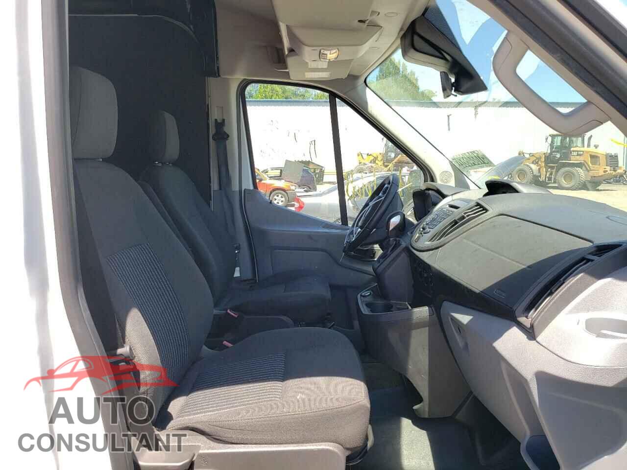 FORD TRANSIT 2019 - 1FTYR2CM0KKA83021