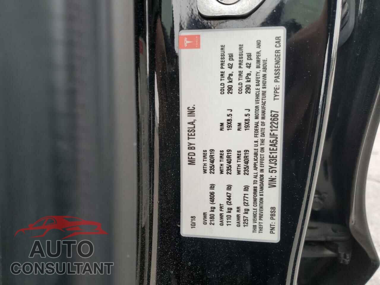 TESLA MODEL 3 2018 - 5YJ3E1EA5JF122667