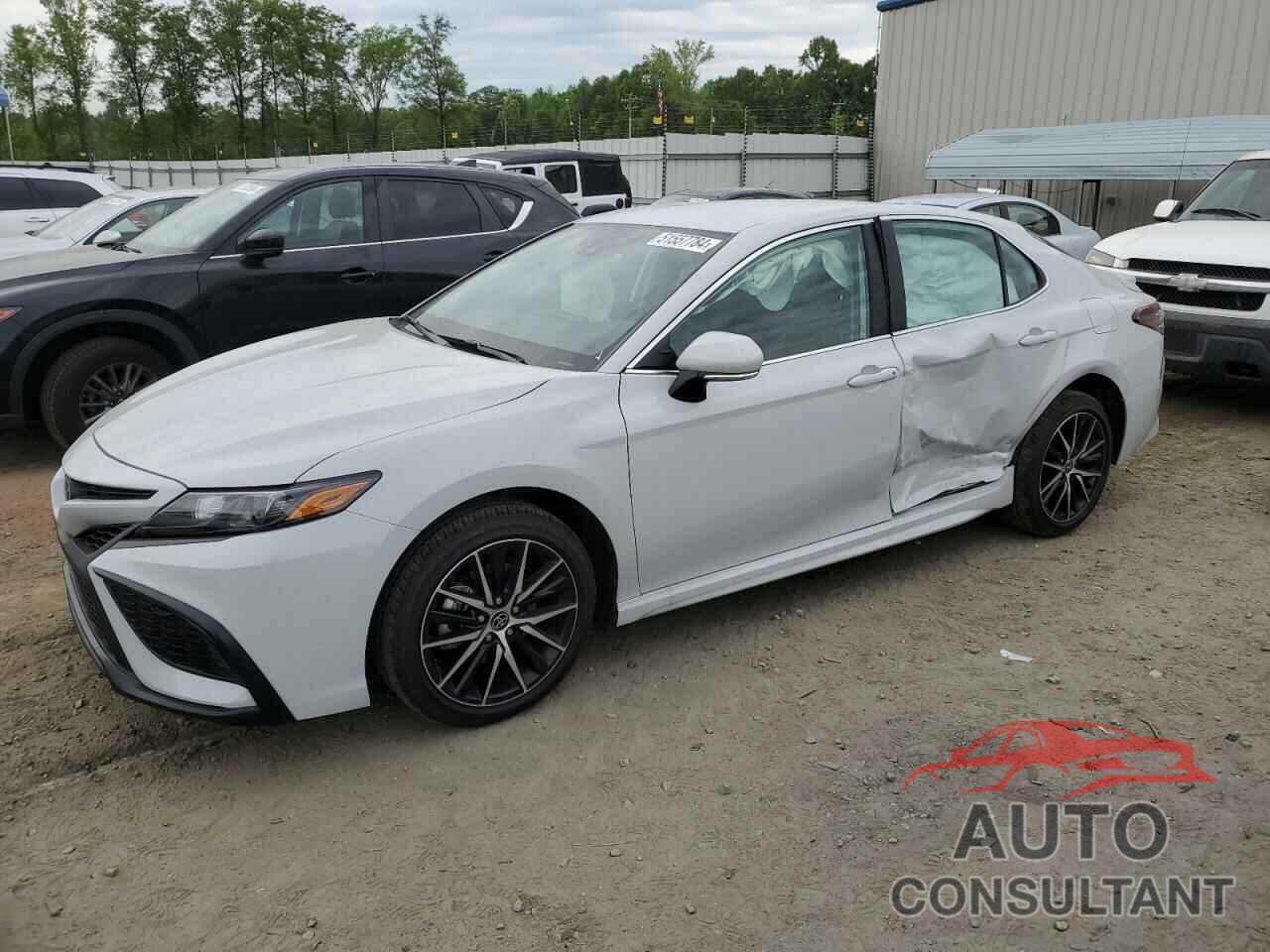 TOYOTA CAMRY 2024 - 4T1G11AK2RU225068