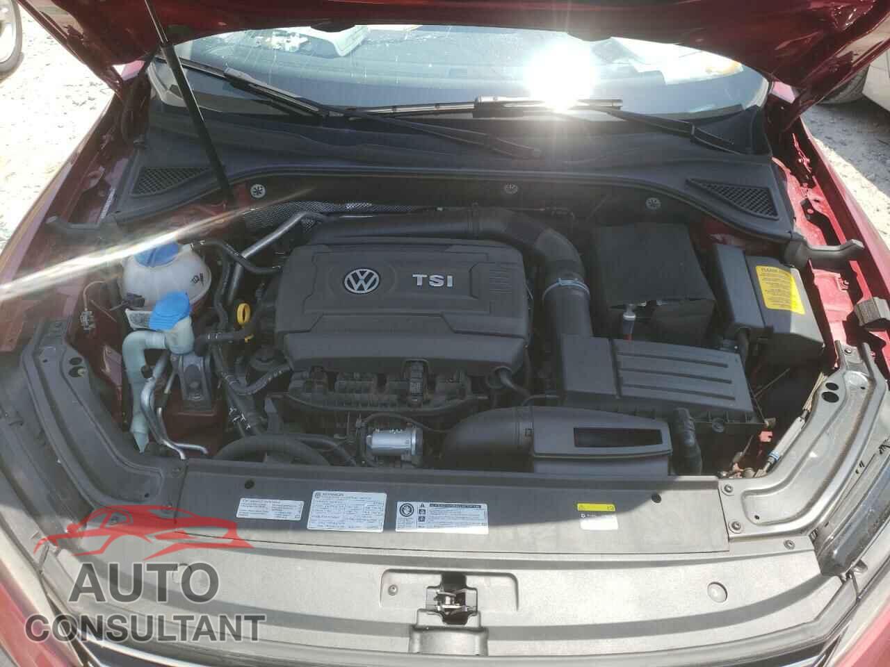 VOLKSWAGEN PASSAT 2017 - 1VWAT7A39HC016749