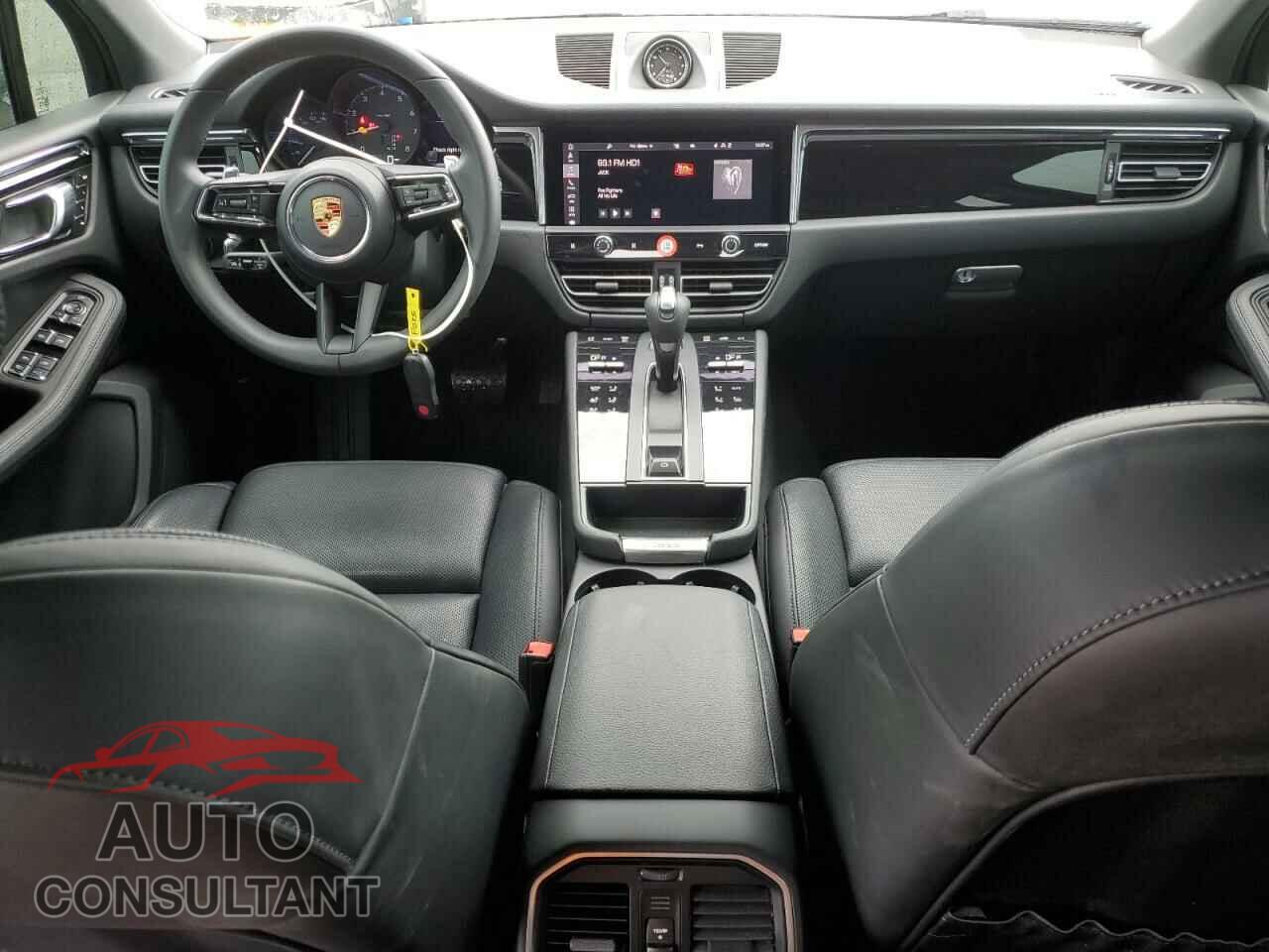 PORSCHE MACAN BASE 2024 - WP1AA2A54RLB19204