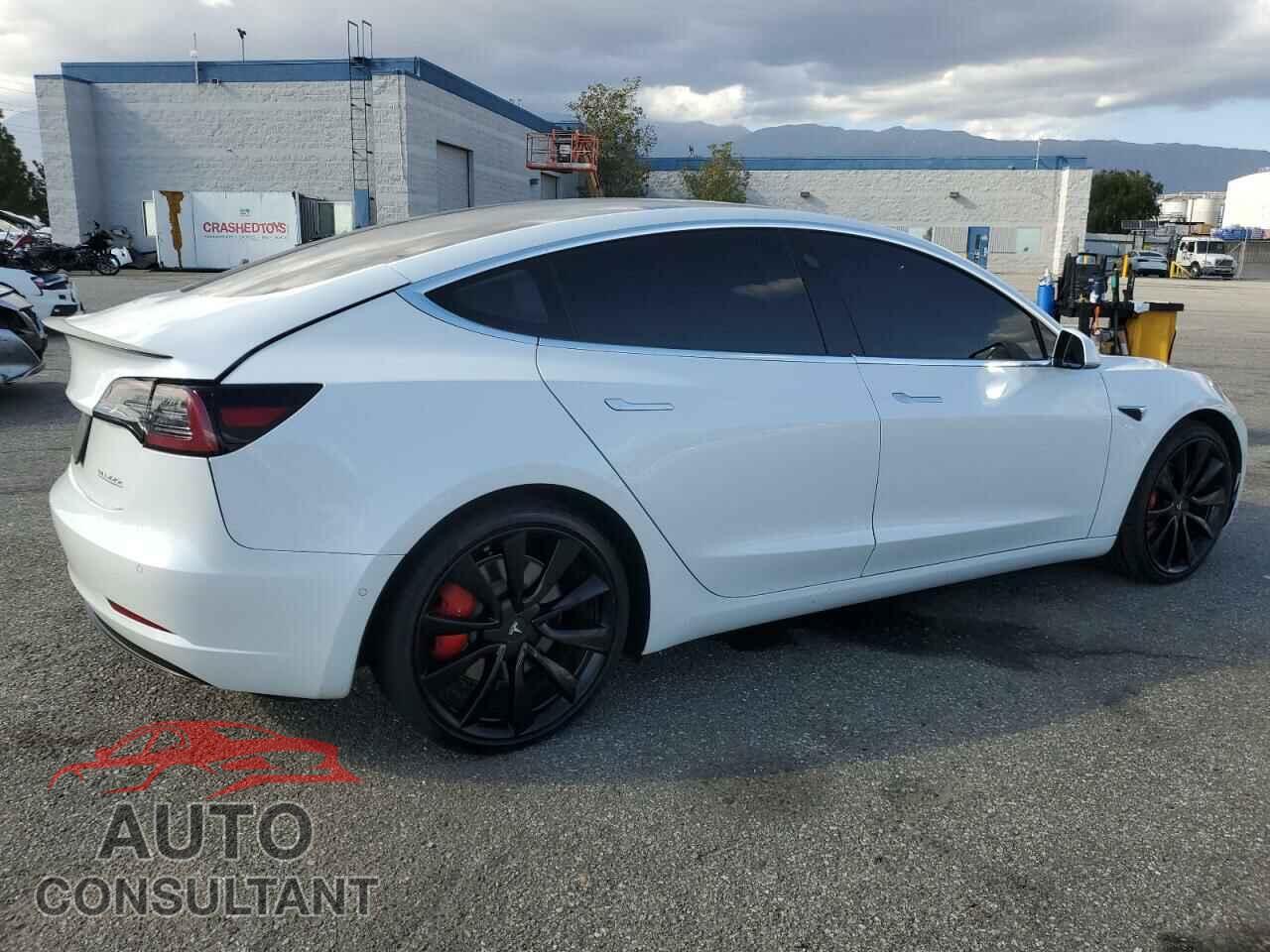 TESLA MODEL 3 2019 - 5YJ3E1EB5KF514171